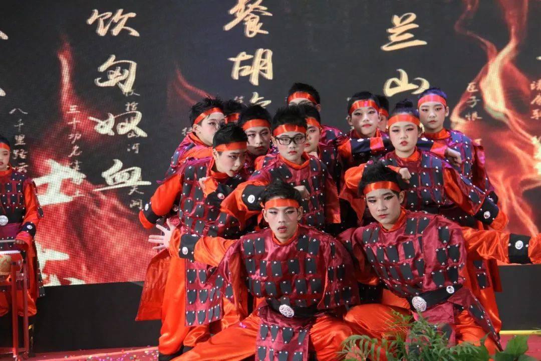 燃烧吧大脑装瓶子游戏